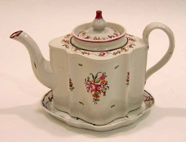 teapot & teapot stand
